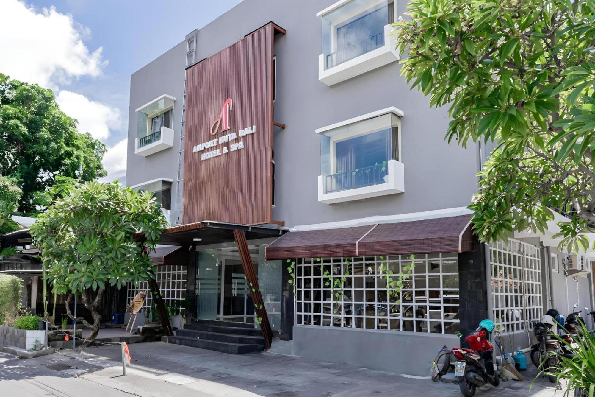 Collection O Kuta Near Airport Ngurah Rai Hotel Exterior photo