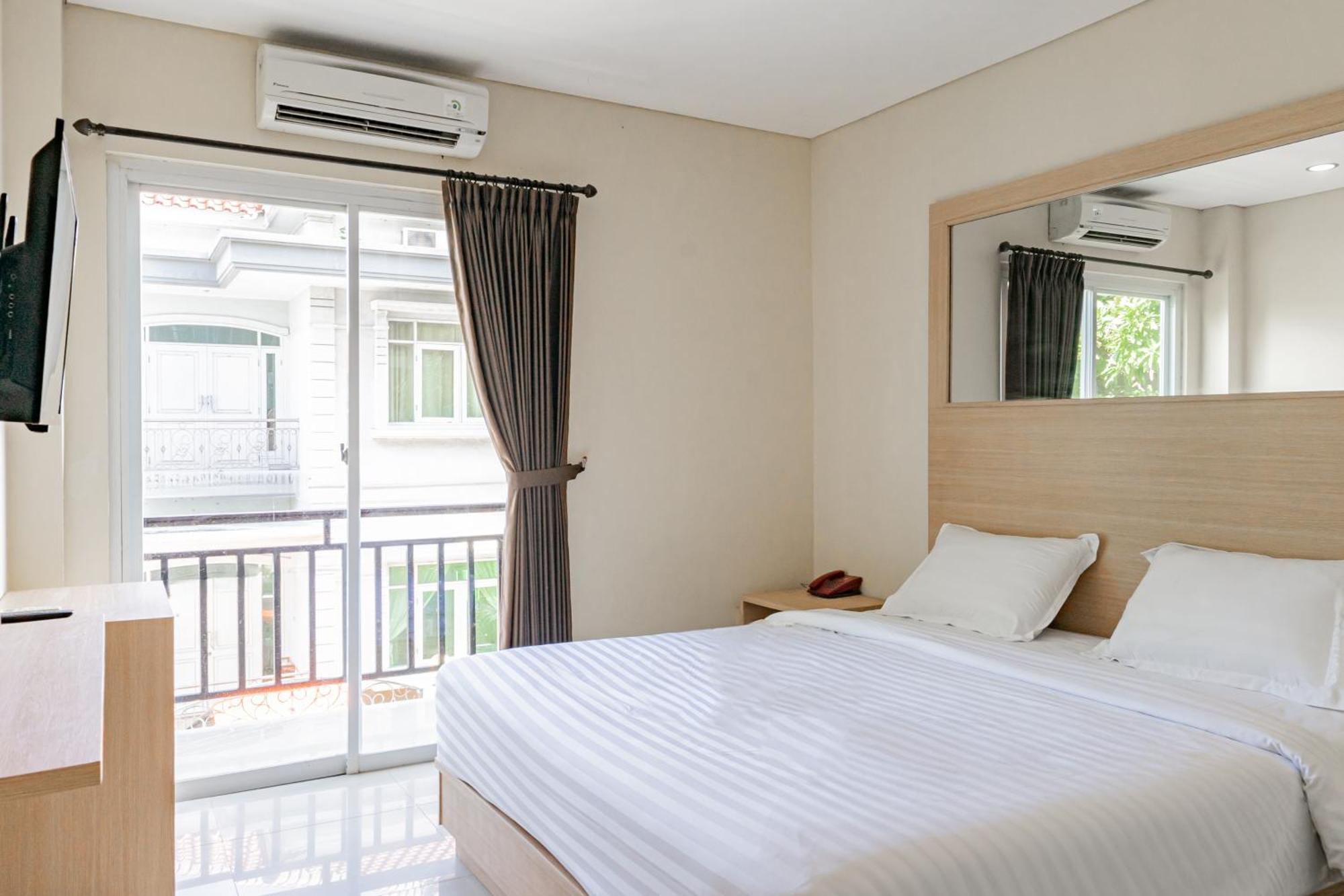 Collection O Kuta Near Airport Ngurah Rai Hotel Exterior photo